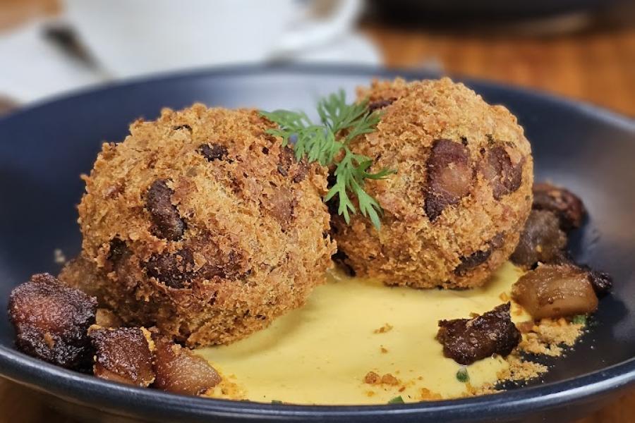 Bolones de Chicharrón